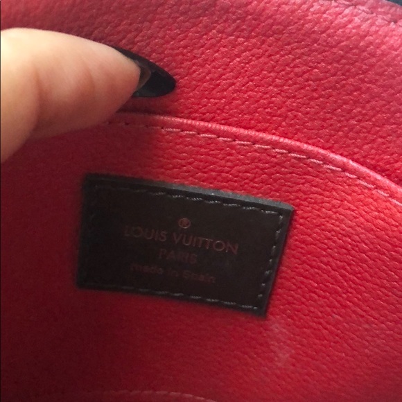 Louis Vuitton pouch - Picture 2 of 4